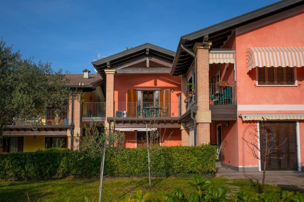 Apartment 5 Min From Gardaland, With Free Pool Peschiera del Garda